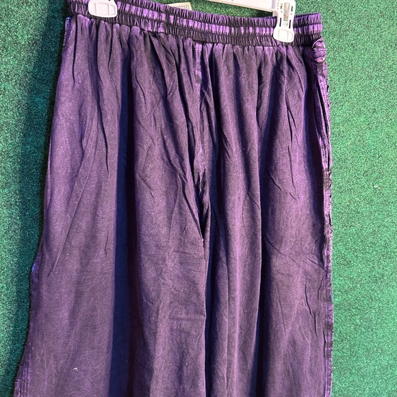 174 NWT Purple Hippie Handmade Floral Embroidered W/Leg Boho Trouser Crop Pant - Picture 11 of 15